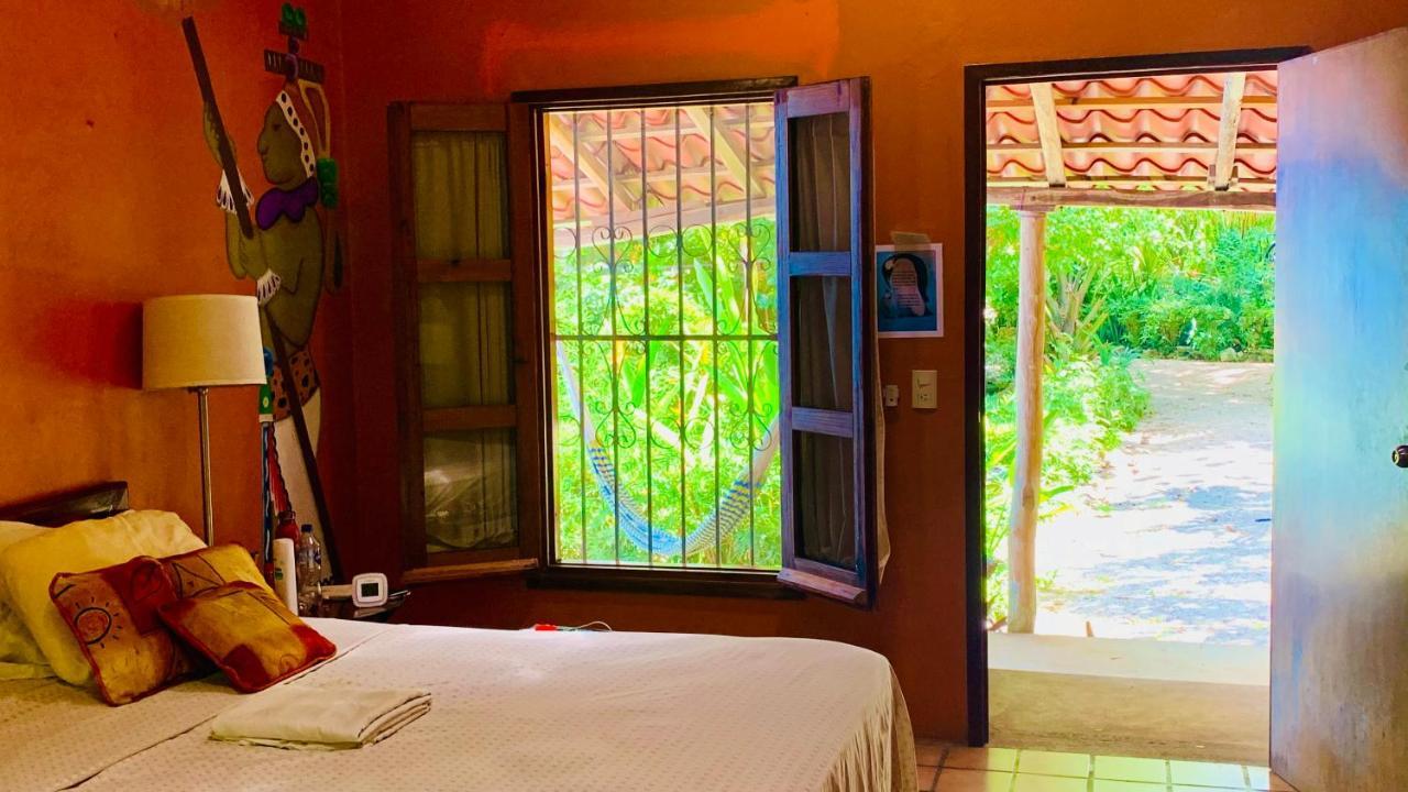 Gardenhotel Macan Ché B&B Izamal Exterior foto