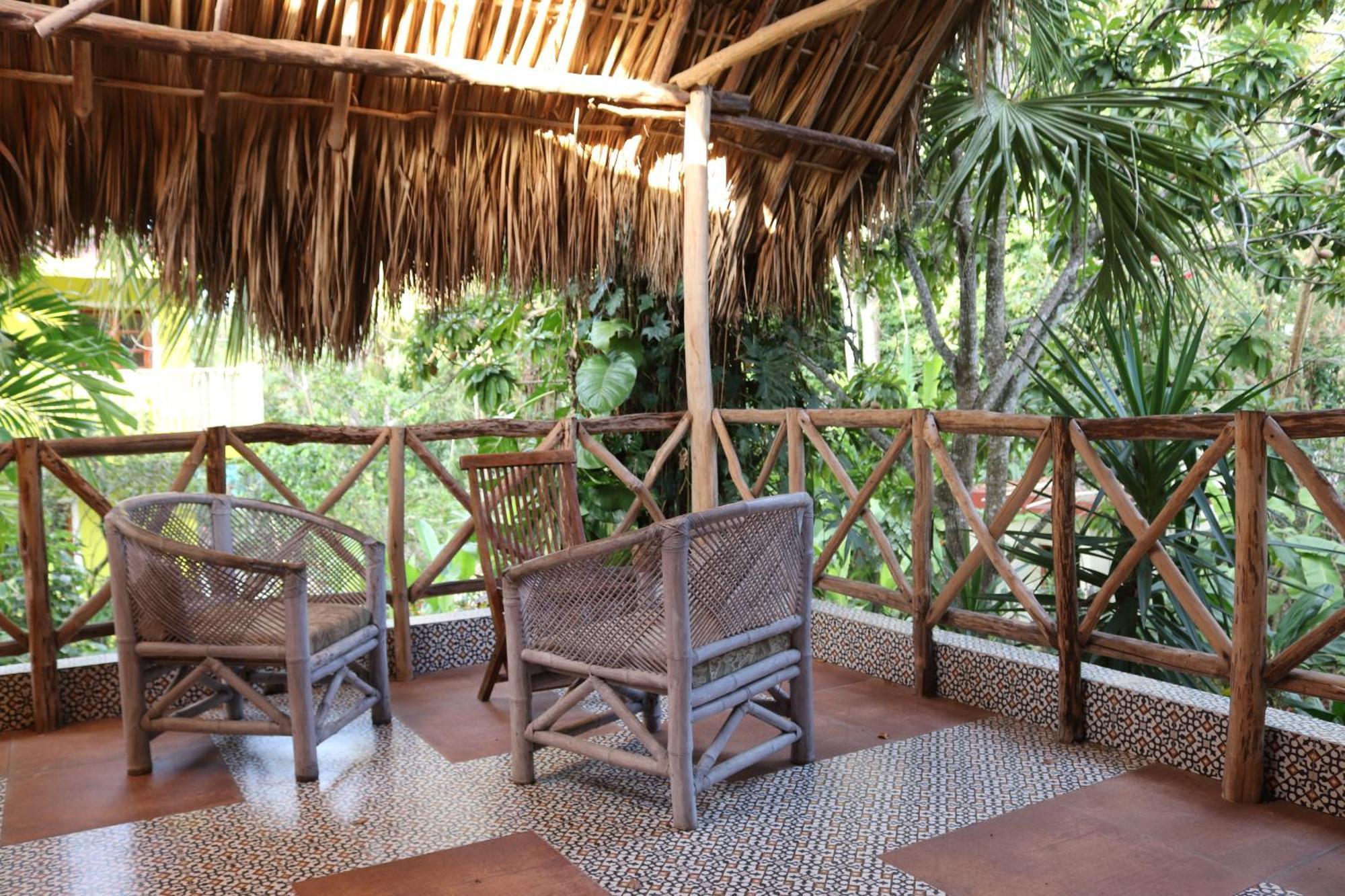 Gardenhotel Macan Ché B&B Izamal Exterior foto