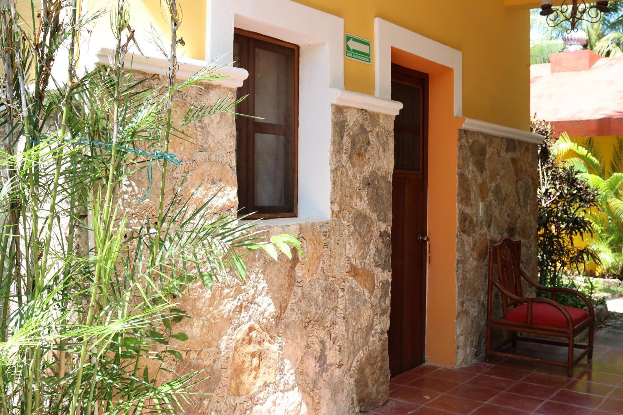 Gardenhotel Macan Ché B&B Izamal Exterior foto